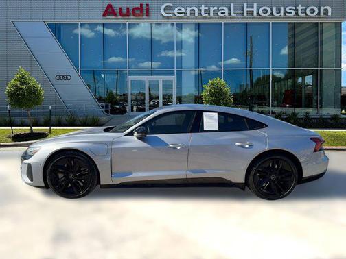 2023 Audi RS e-tron GT quattro