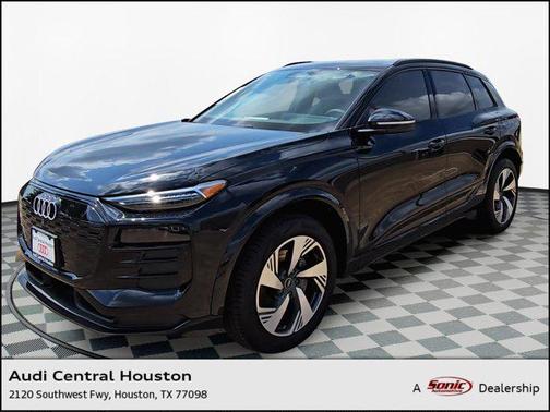 2025 Audi Q6 e-tron Premium Plus quattro