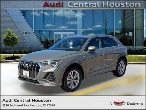 2025 Audi Q3 Premium 45 TFSI S line quattro Tiptronic