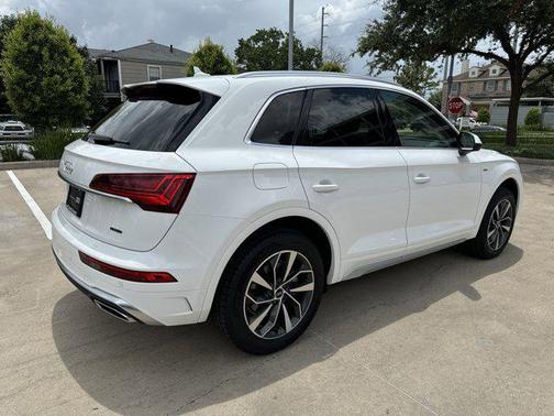 2023 Audi Q5 45 S line Premium Plus