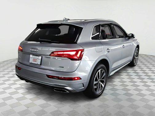 2024 Audi Q5 45 S line Premium