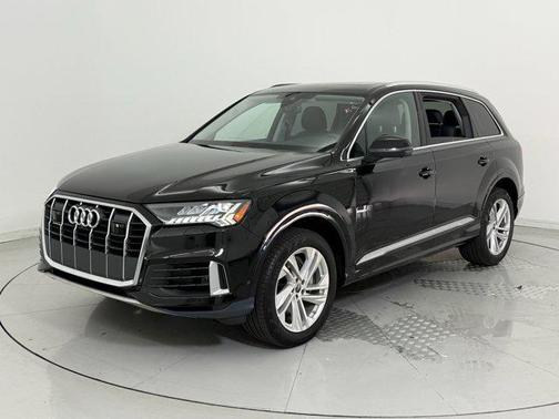 2024 Audi Q7 55 Premium Plus