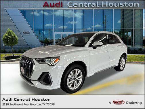 2025 Audi Q3 Premium 45 TFSI S line quattro Tiptronic