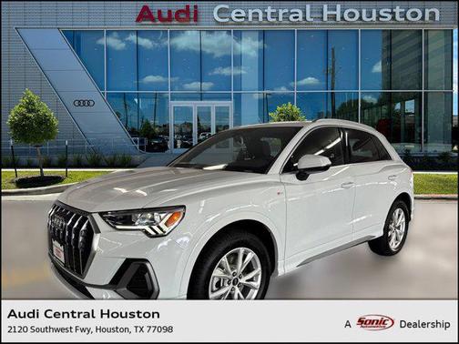 2025 Audi Q3 Premium 45 TFSI S line quattro Tiptronic