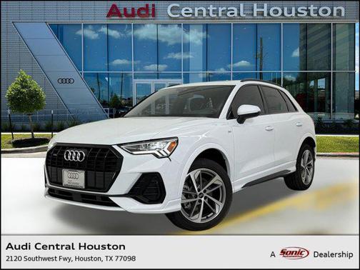 2025 Audi Q3 Premium 45 TFSI S line quattro Tiptronic