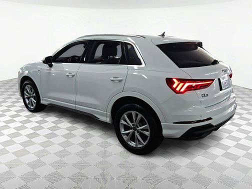 2024 Audi Q3 45 S line Premium Plus