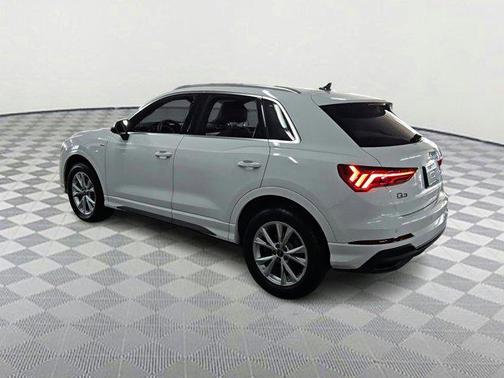 2024 Audi Q3 45 S line Premium Plus