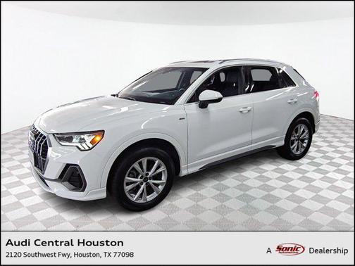2024 Audi Q3 45 S line Premium Plus