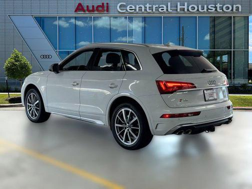 2022 Audi SQ5 3.0T Premium Plus