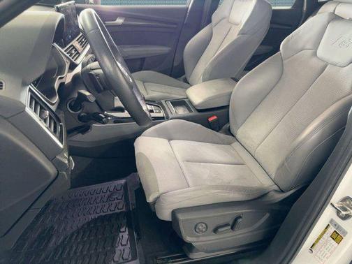 2022 Audi SQ5 3.0T Premium Plus