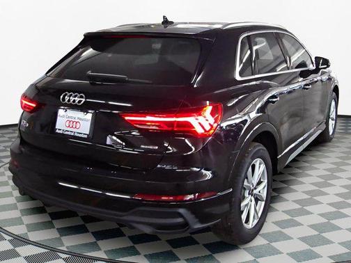 2025 Audi Q3 45 S line Premium Plus