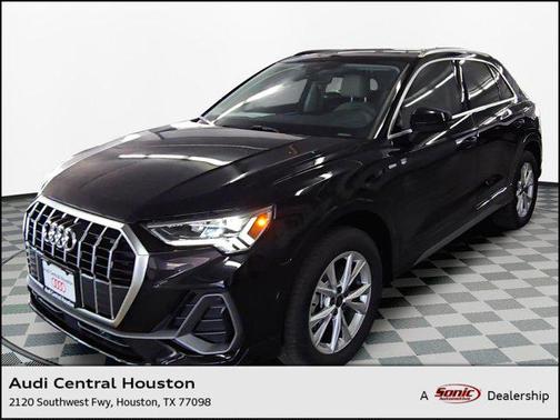 2025 Audi Q3 45 S line Premium Plus