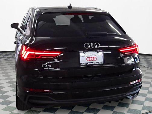 2025 Audi Q3 45 S line Premium Plus