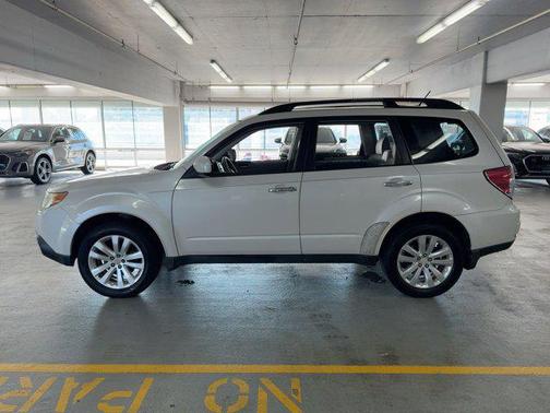 2011 Subaru Forester 2.5 X Premium