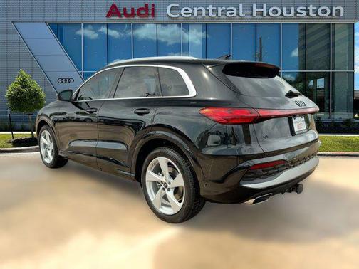 2025 Audi Q5 Prestige