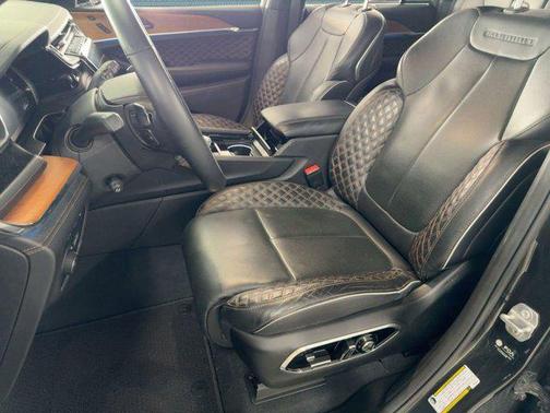 2023 Jeep Grand Cherokee 4xe Summit Reserve