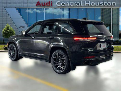 2023 Jeep Grand Cherokee 4xe Summit Reserve