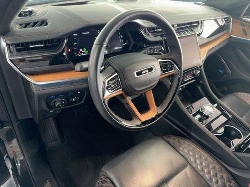 2023 Jeep Grand Cherokee 4xe Summit Reserve