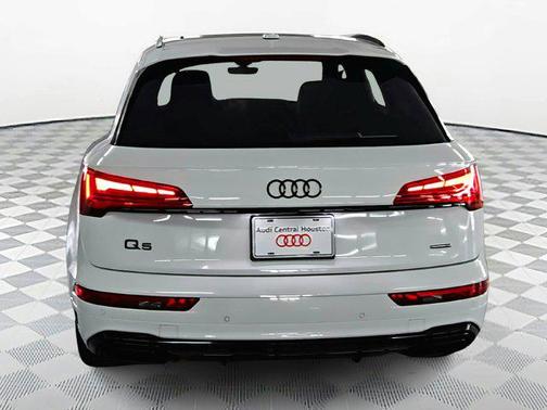 2025 Audi Q5 55 S line Premium Plus