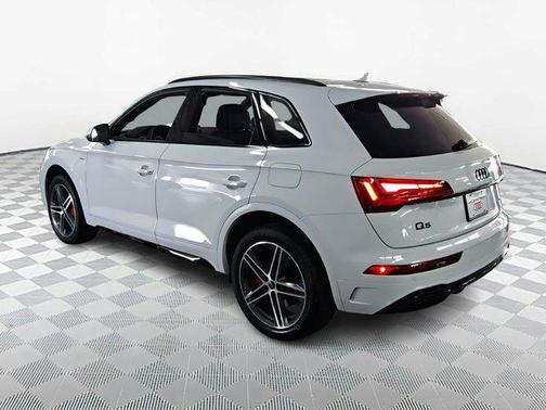 2025 Audi Q5 55 S line Premium Plus