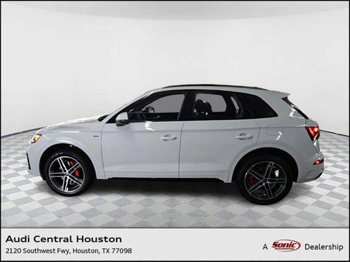 2025 Audi Q5 55 S line Premium Plus