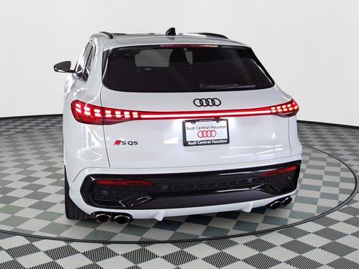 2025 Audi SQ5 3.0T Premium Plus