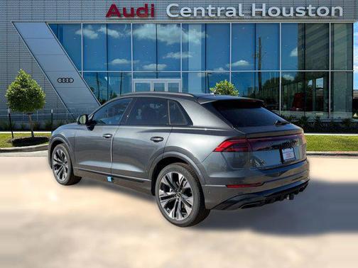 2026 Audi Q8 55 Premium Plus