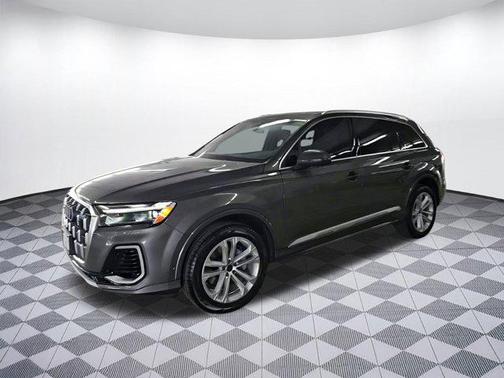 2025 Audi Q7 55 Premium Plus