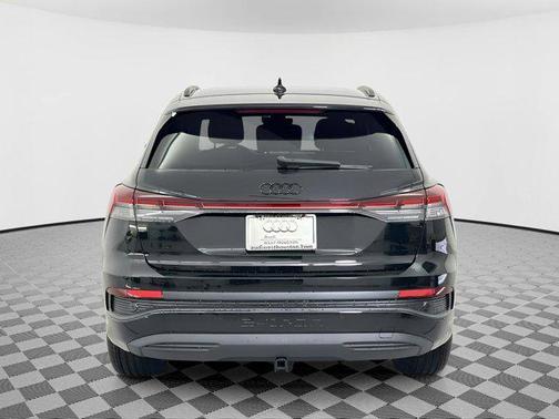 2025 Audi Q4 e-tron Premium 45 RWD