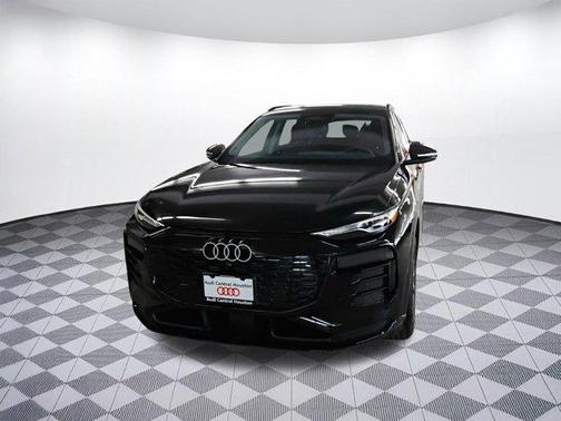 2025 Audi Q6 e-tron Premium quattro