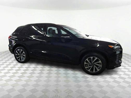 2025 Audi Q6 e-tron Premium quattro