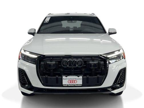 2026 Audi Q7 55 Premium