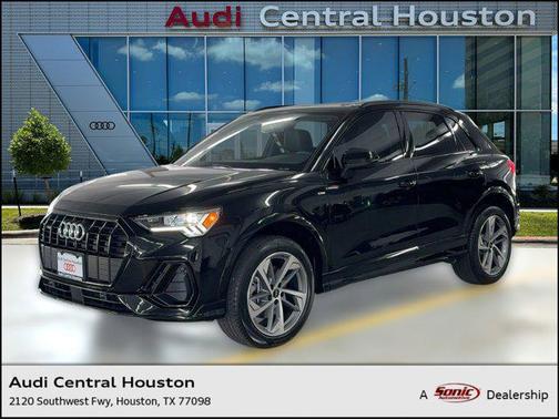 2025 Audi Q3 Premium 45 TFSI S line quattro Tiptronic