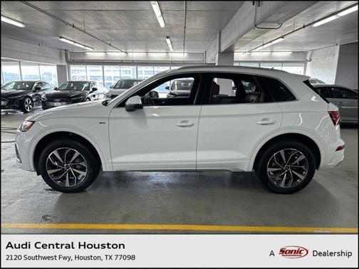 2025 Audi Q5 45 S line Premium