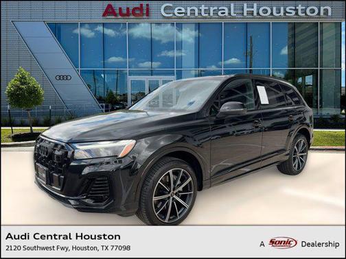 2025 Audi Q7 45 Premium Plus