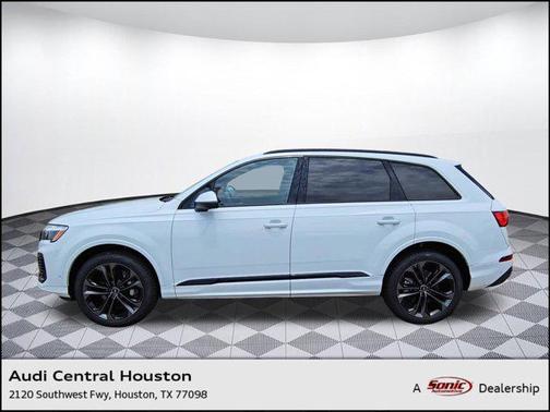 2025 Audi Q7 55 Premium Plus