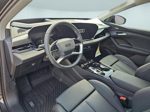 2025 Audi Q6 e-tron Premium Plus quattro