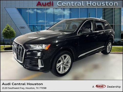 2023 Audi Q7 55 Premium Plus
