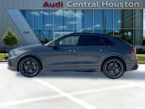 2025 Audi RS Q8 4.0T