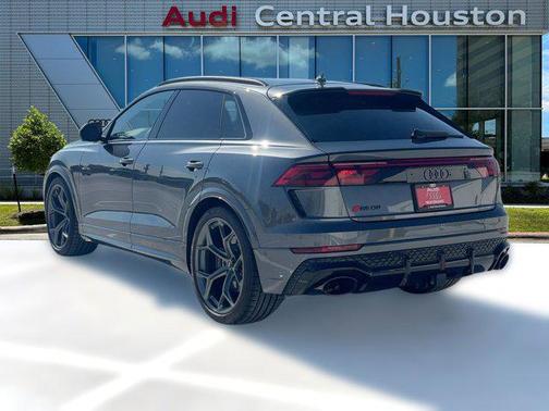 2025 Audi RS Q8 4.0T