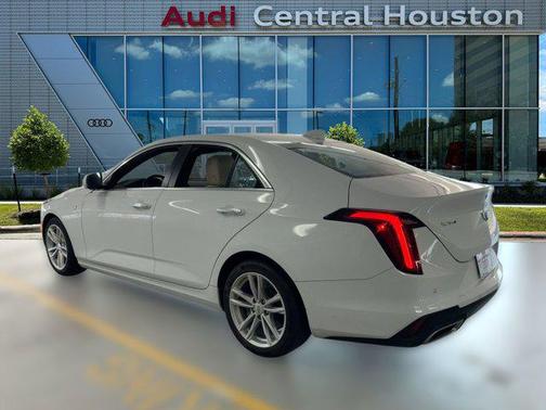 2024 Cadillac CT4 Luxury
