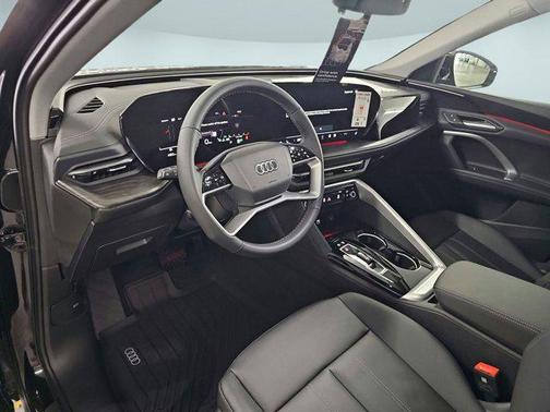2025 Audi Q5 Premium