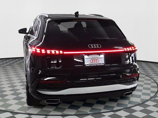 2025 Audi Q5 Premium