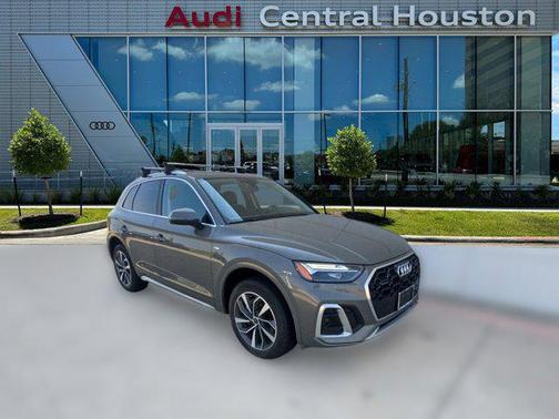 2024 Audi Q5 45 S line Premium Plus