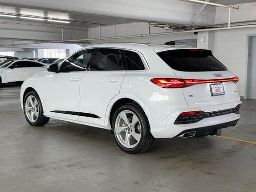 2025 Audi Q5 Prestige TFSI quattro S tronic