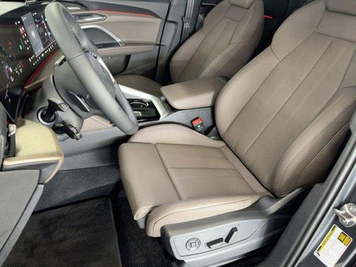 2025 Audi Q5 Prestige TFSI quattro S tronic