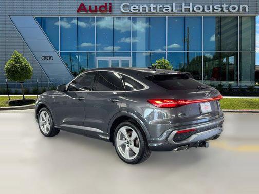 2025 Audi Q5 Prestige TFSI quattro S tronic