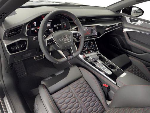 2025 Audi RS 7 4.0T Performance