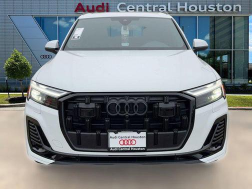 2026 Audi Q7 55 Premium Plus
