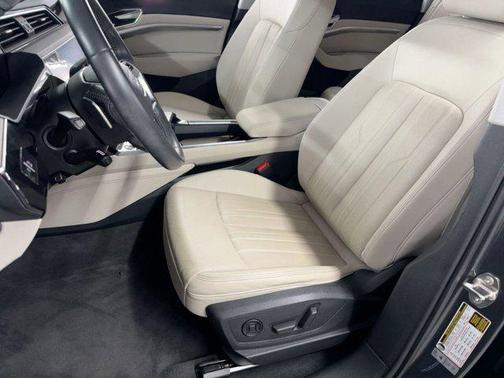 2021 Audi e-tron Sportback Premium Plus